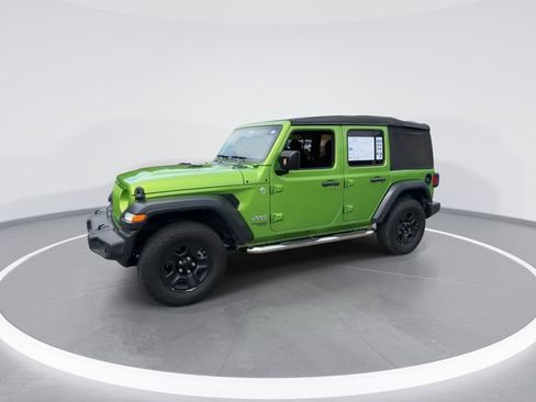 Used 2019 Jeep Wrangler Unlimited Sport AWD/4WD image 4