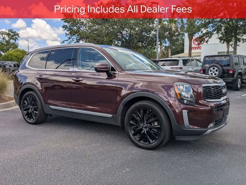 Used 2022 Kia Telluride SX w/ Towing Package AWD/4WD image 2