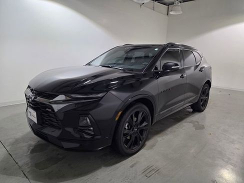 Certified 2022 Chevrolet Blazer RS w/ Enhanced Convenience Package image 3