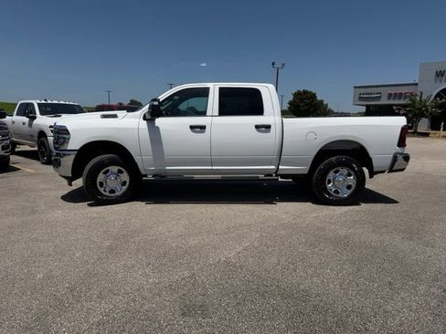 Used 2026 RAM 2500 Tradesman AWD/4WD image 10