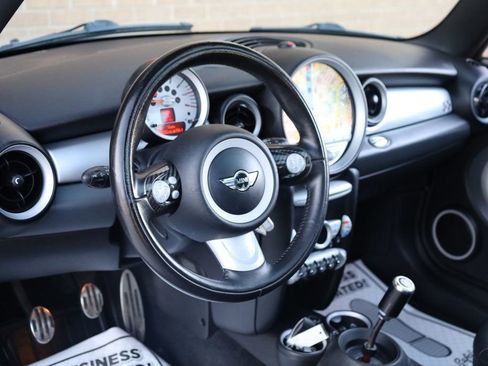 Used 2009 MINI Cooper Clubman John Cooper Works image 15