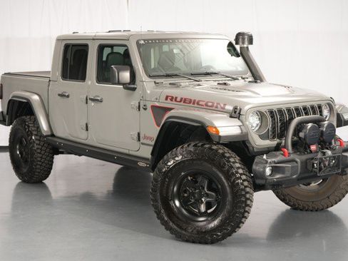 Used 2021 Jeep Gladiator Rubicon AWD/4WD image 14
