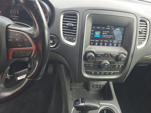 Used 2019 Dodge Durango SXT AWD/4WD image 10