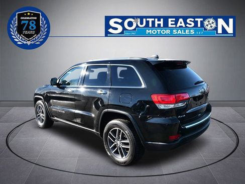 Used 2018 Jeep Grand Cherokee Limited image 5