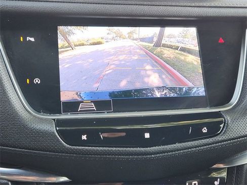 Used 2020 Cadillac XT5 Premium Luxury image 18
