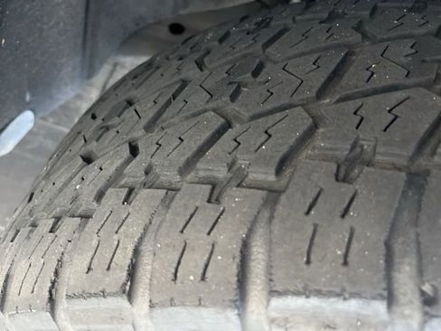 Used 2020 Chevrolet Silverado 1500 Custom w/ Custom Value Package image 6