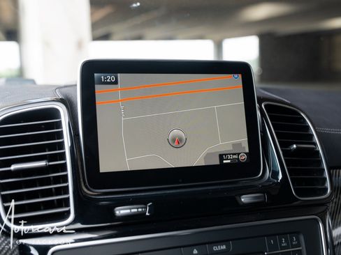 Used 2016 Mercedes-Benz GLE 450 4MATIC Coupe w/ Parking Assist Package image 16