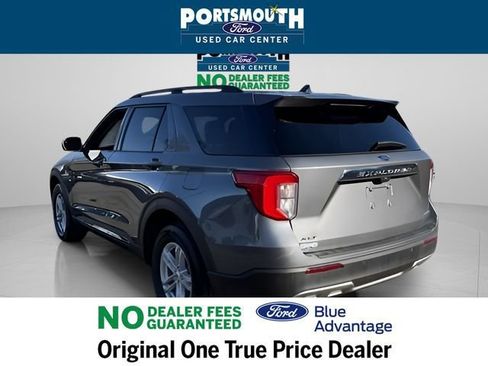 Used 2023 Ford Explorer XLT w/ Equipment Group 202A image 31