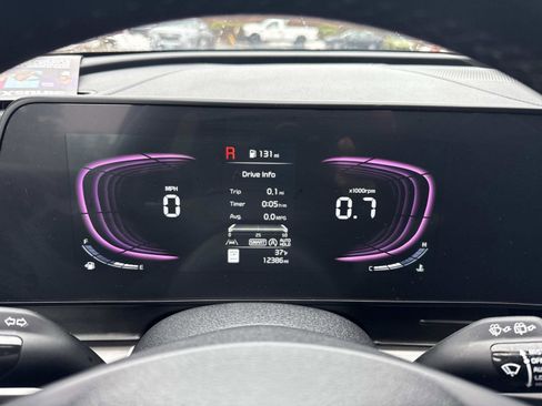 Used 2024 Kia Sportage EX image 32