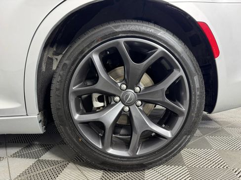 Used 2023 Chrysler 300 S RWD image 45