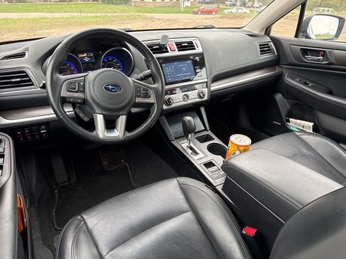 Used 2015 Subaru Legacy 2.5i Limited AWD/4WD image 29