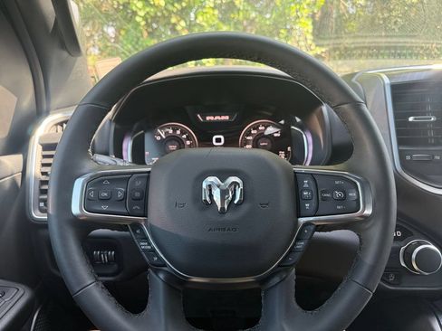 Used 2025 RAM 1500 Big Horn RWD image 21