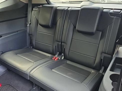 Certified 2023 Volkswagen Atlas SE w/ Panoramic Sunroof Package AWD/4WD image 10