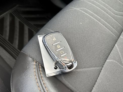 Certified 2020 Chevrolet Trax LT w/ Driver Confidence Package image 29