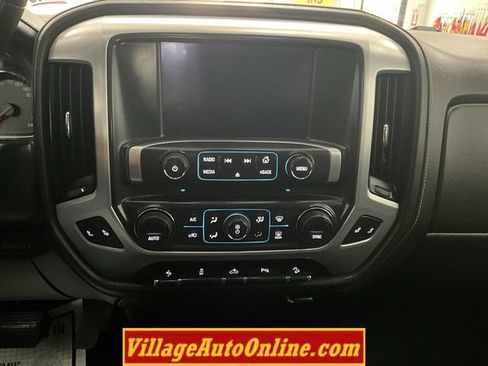 Used 2017 GMC Sierra 1500 SLE w/ SLE Value Package AWD/4WD image 20