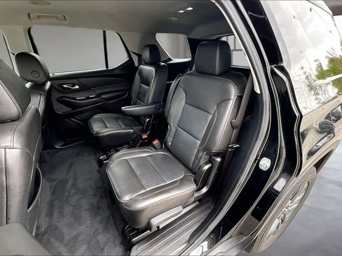 Used 2021 Chevrolet Traverse RS AWD/4WD image 28