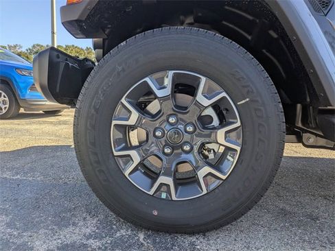 New 2025 Jeep Wrangler Sahara image 11