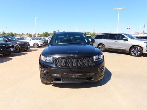 Used 2015 Jeep Grand Cherokee Altitude image 5