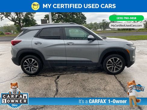 Used 2025 Chevrolet TrailBlazer LT w/ Convenience Package AWD/4WD image 4