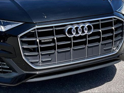 Certified 2023 Audi Q8 Premium AWD/4WD image 11
