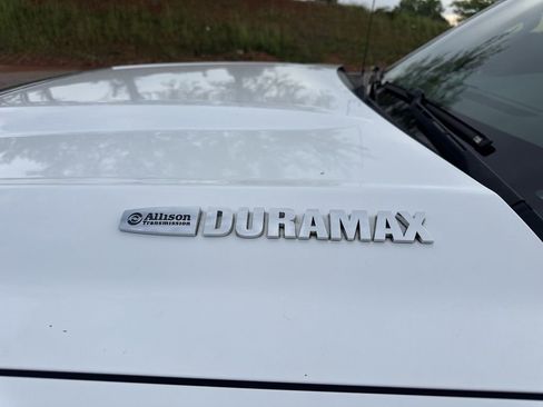 Used 2018 Chevrolet Silverado 2500 LTZ w/ Duramax Plus Package image 8