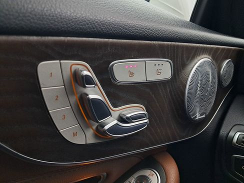 Used 2018 Mercedes-Benz C 300 Cabriolet image 21