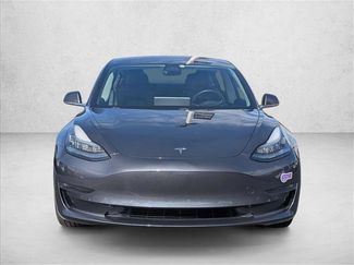 Used 2018 Tesla Model 3 Long Range RWD video 2