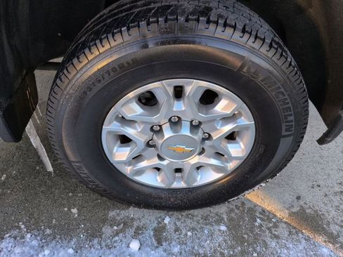 Certified 2023 Chevrolet Silverado 2500 LT image 12