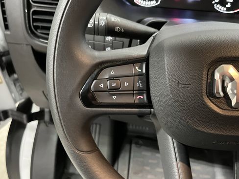 Used 2026 RAM ProMaster 2500 w/ Convenience Group FWD image 17
