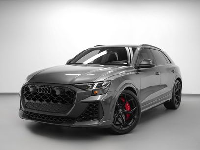 Used 2025 Audi RS Q8 performance