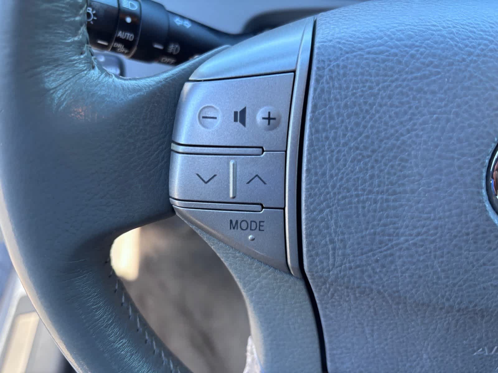 Used 2007 Toyota Avalon Limited FWD image 22