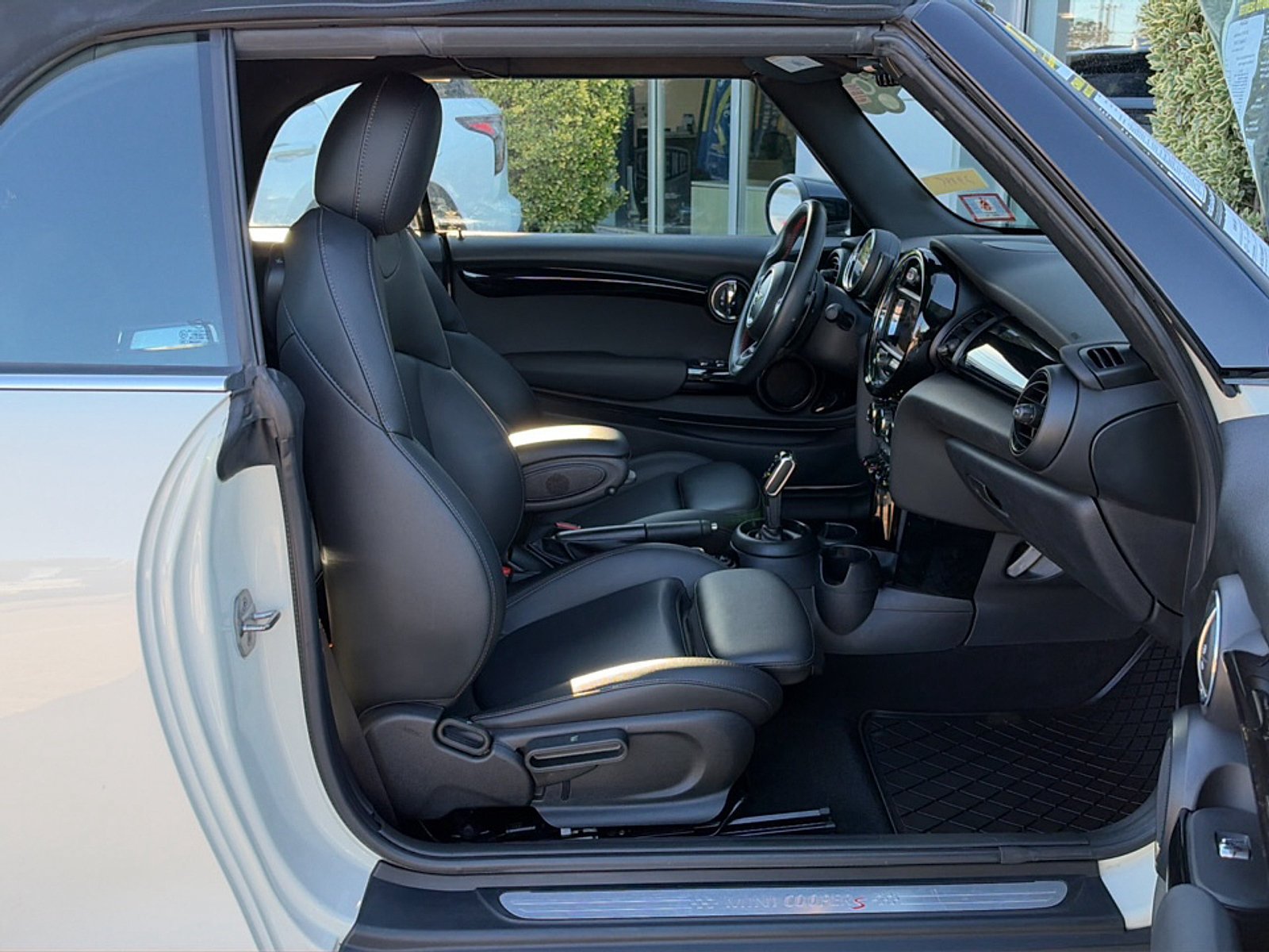 Used 2020 MINI Cooper S FWD image 14