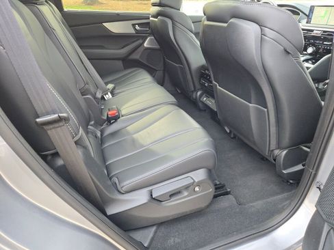 Certified 2025 Acura MDX w/ Technology Package image 11