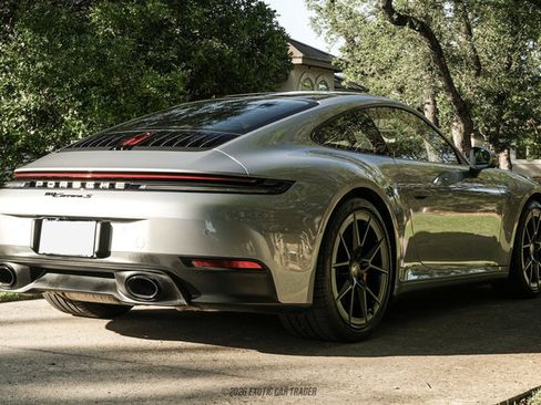 Used 2025 Porsche 911 Carrera S RWD image 8