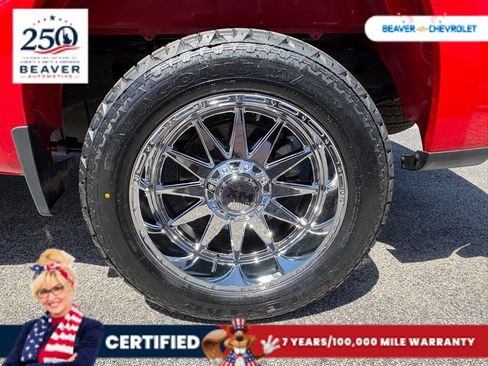 Used 2025 Chevrolet Silverado 1500 LT AWD/4WD image 10