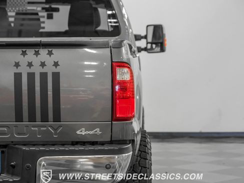 Used 2011 Ford F250 XLT w/ XLT Appearance Pkg image 31