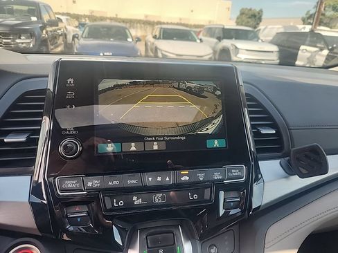 Used 2018 Honda Odyssey EX-L image 23