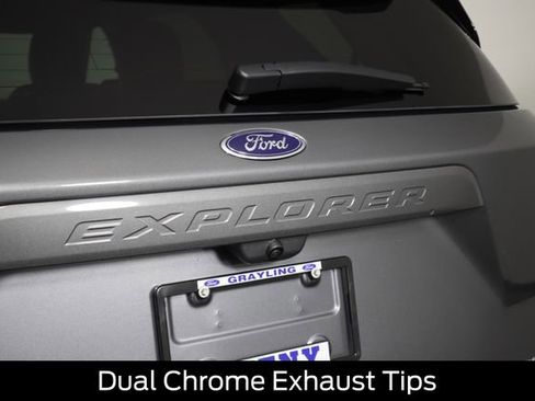 Used 2023 Ford Explorer XLT w/ Equipment Group 202A image 30