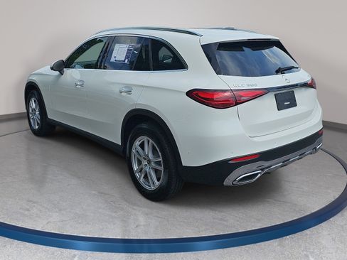 Certified 2026 Mercedes-Benz GLC 300 4MATIC image 8