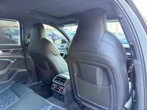 Used 2021 Audi RS 6 Avant Wagon 4D w/ Black Optic Package image 27