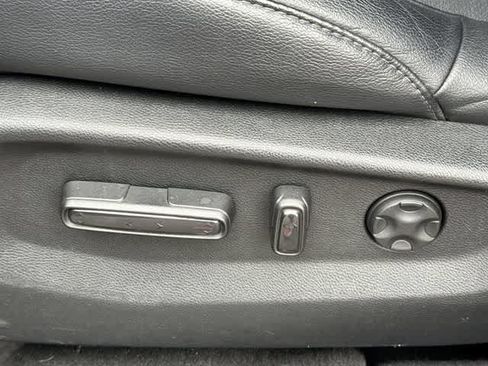 Used 2018 Honda CR-V EX-L image 15