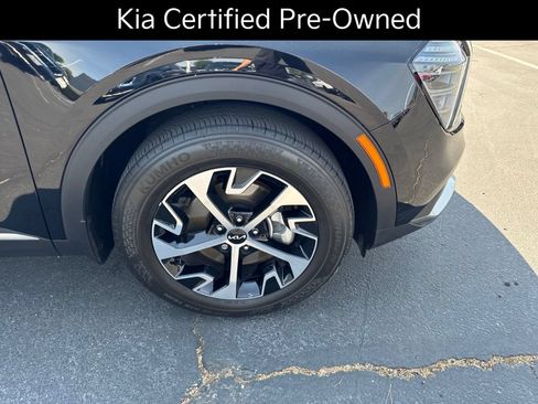 Certified 2025 Kia Sportage EX w/ Premium Package FWD image 23