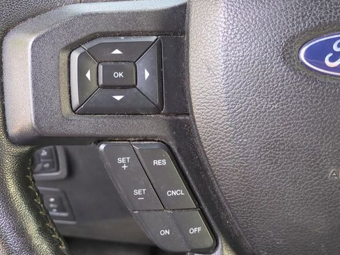 Used 2019 Ford F150 XLT w/ Equipment Group 302A Luxury AWD/4WD image 20