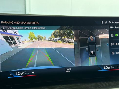 Certified 2023 BMW i4 eDrive35 RWD image 25