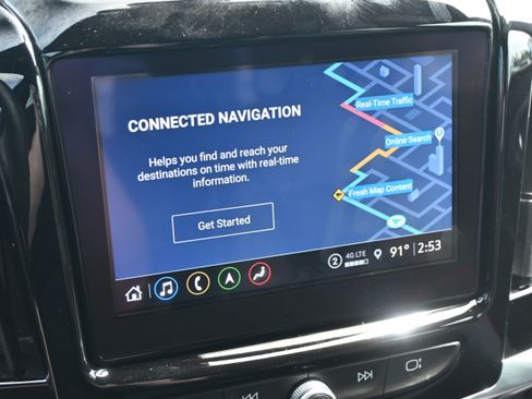 Used 2023 Chevrolet Traverse Premier FWD image 23