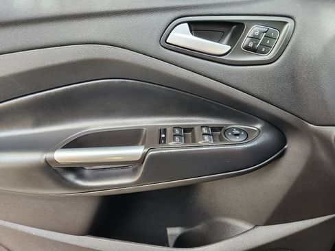 Used 2018 Ford Escape Titanium FWD image 23