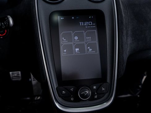 Used 2020 McLaren 600LT Spider image 42