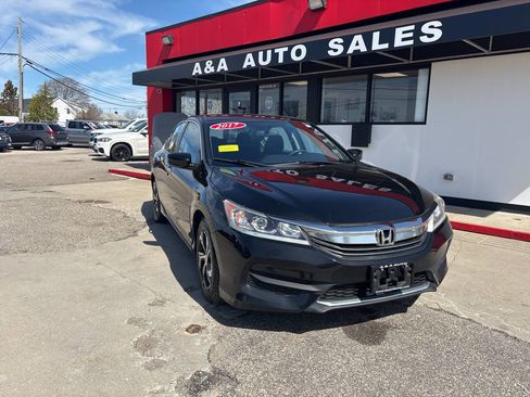Used 2017 Honda Accord LX image 3