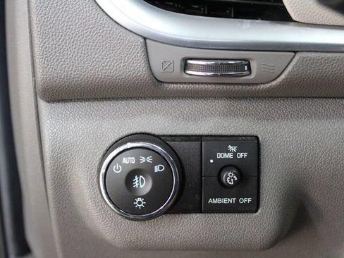 Used 2017 Chevrolet Traverse LT w/ True North Edition FWD image 15