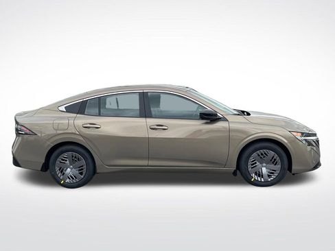 New 2026 Nissan Sentra SV w/ Floor Mat Package FWD image 6